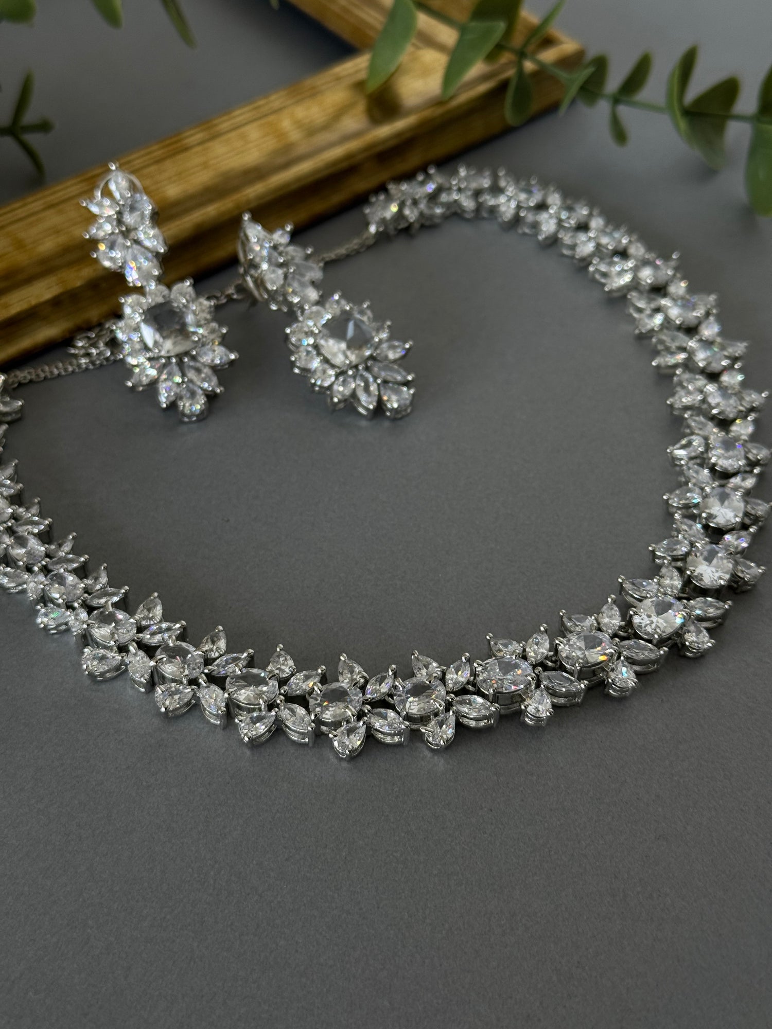 Zircon Silver Necklace Set