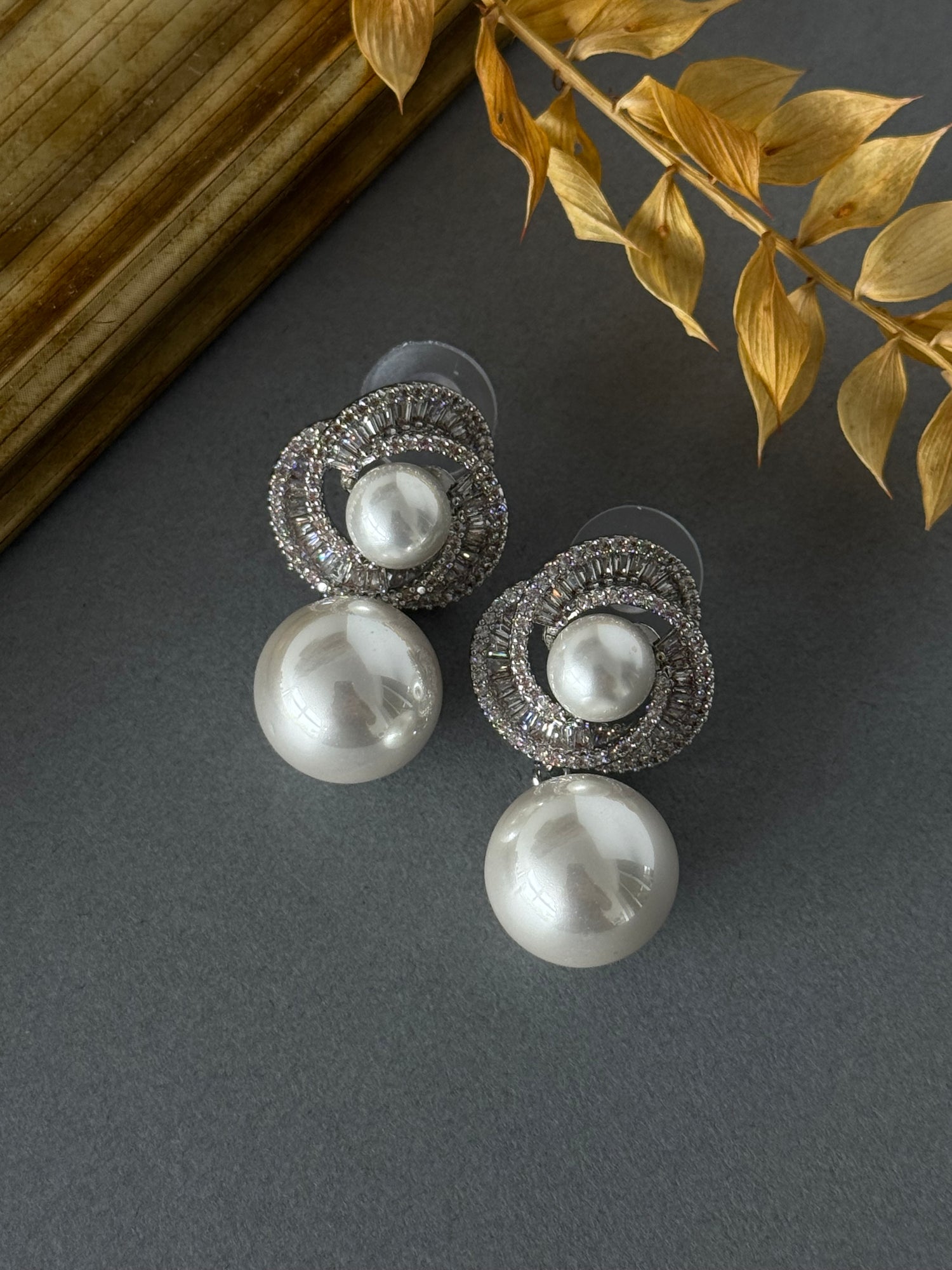 Eid Edit - Silver Pearl Swirls