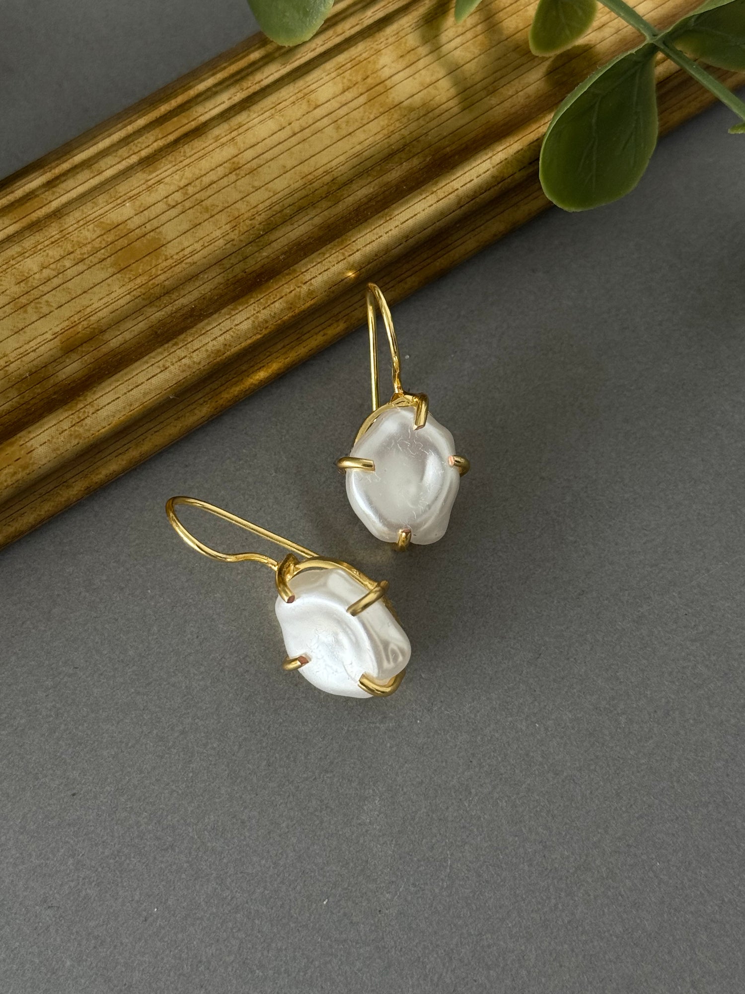Baroque Pearl Hook Drops