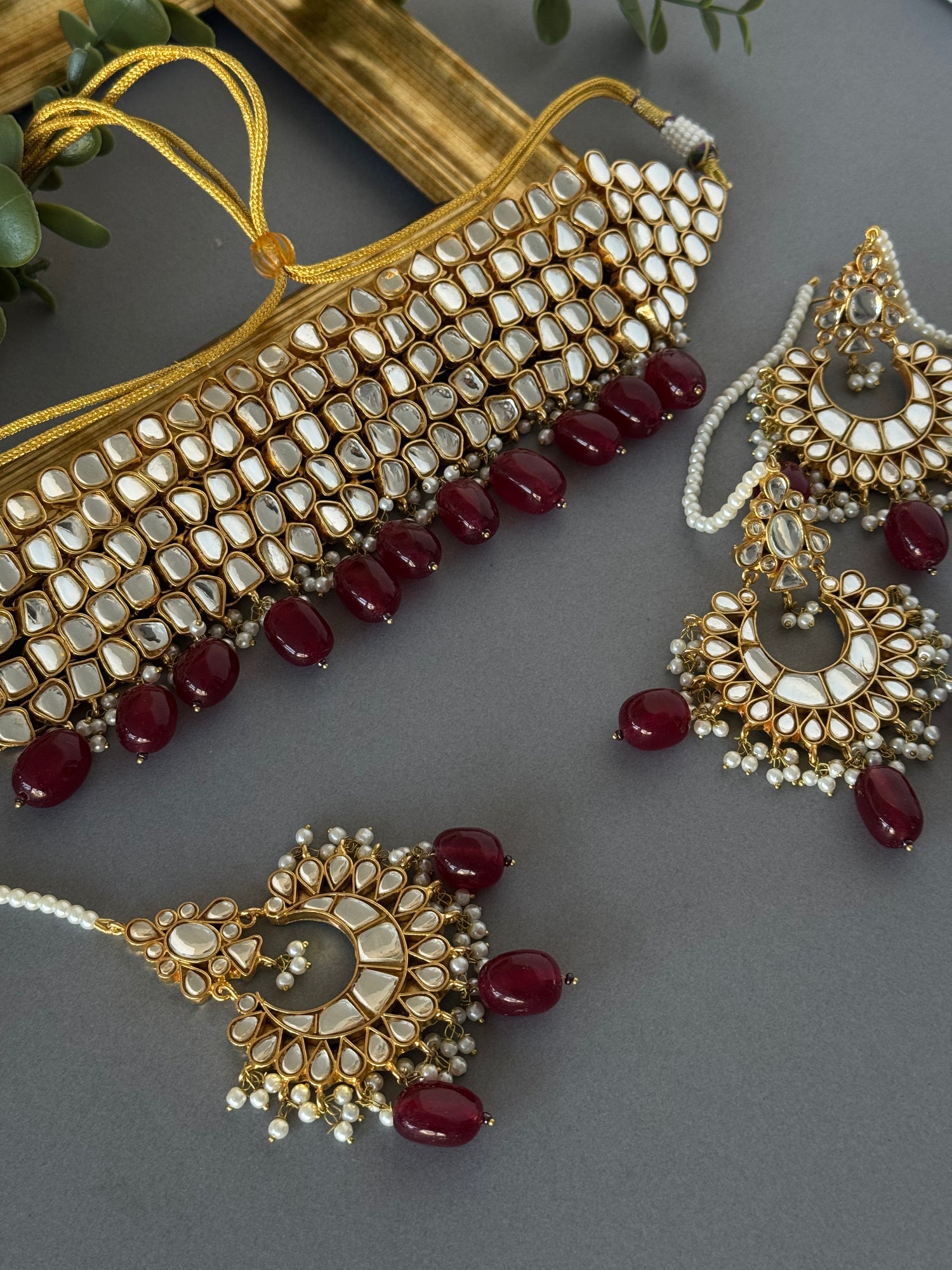 Sheesh Statement Choker Set