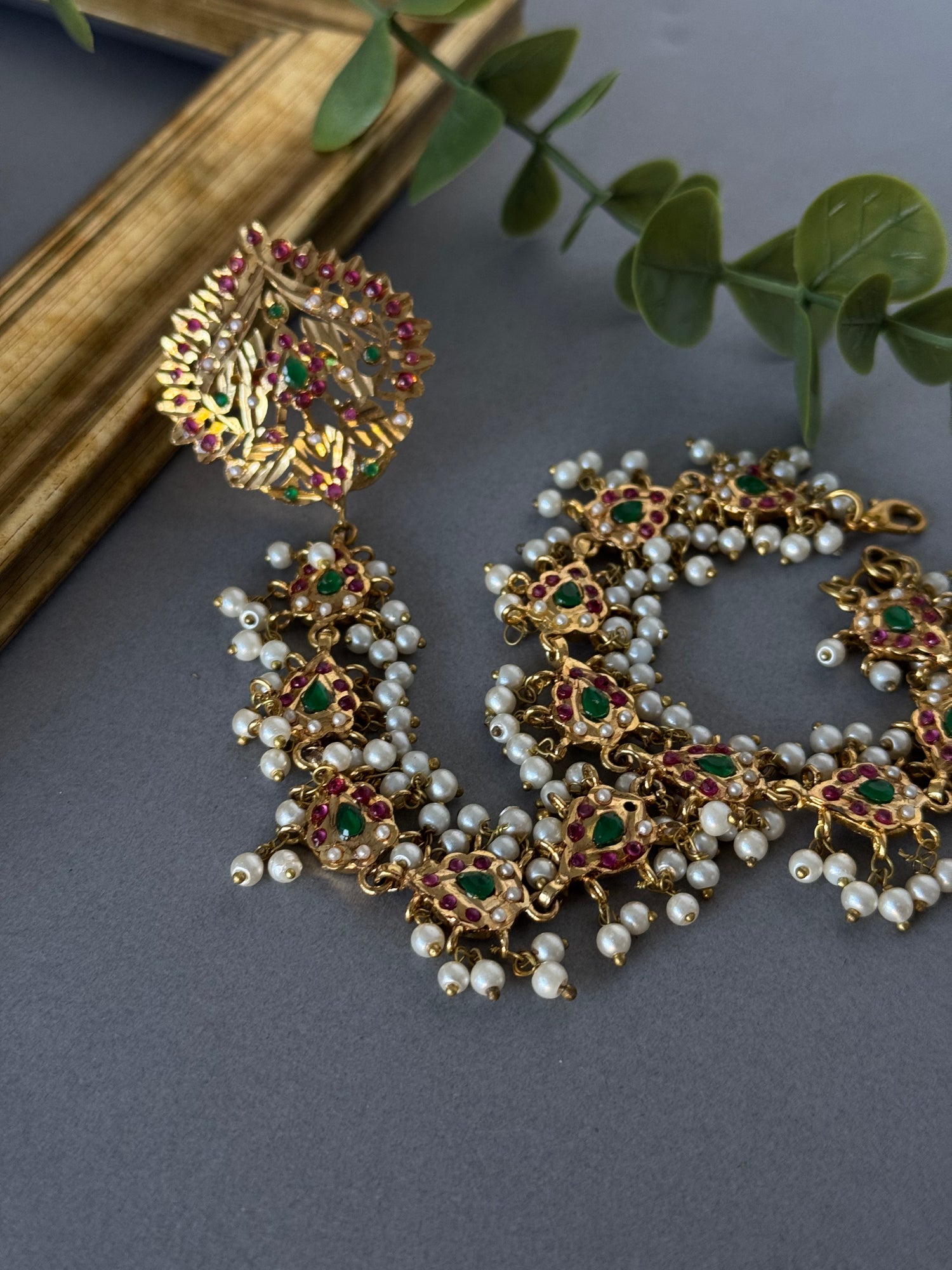 Ari Ek Angla - Ruby Onyx