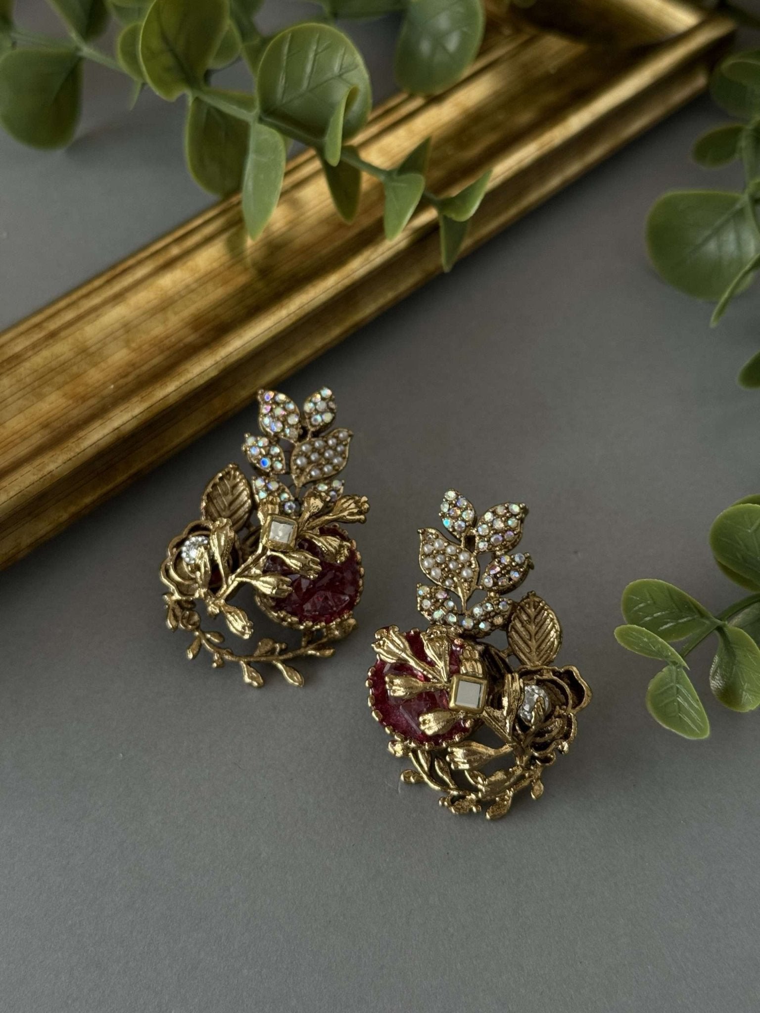 Antique Fusion – Ruby - nk collection