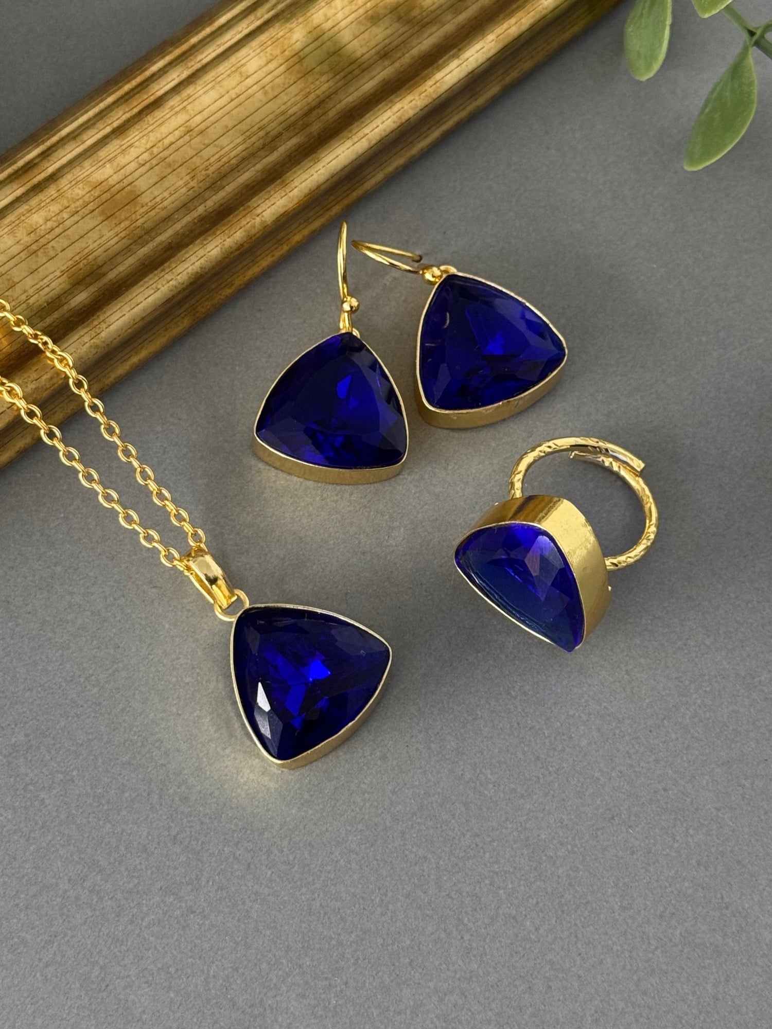 Blue Quartz Pendant Set - nk collection