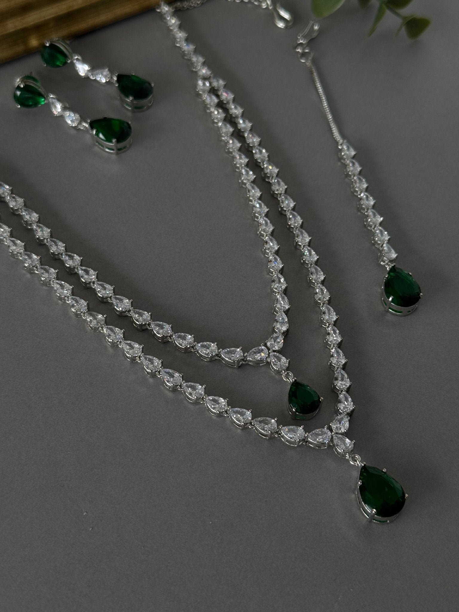 Double Drop Diamond Set - Emerald - nk collection