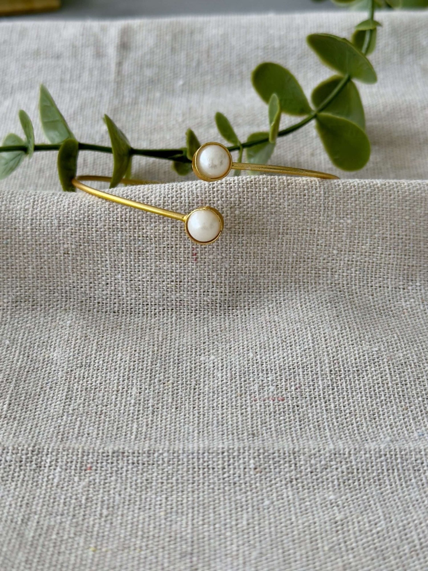 ESK – Baroque Pearl Bangle - nk collection