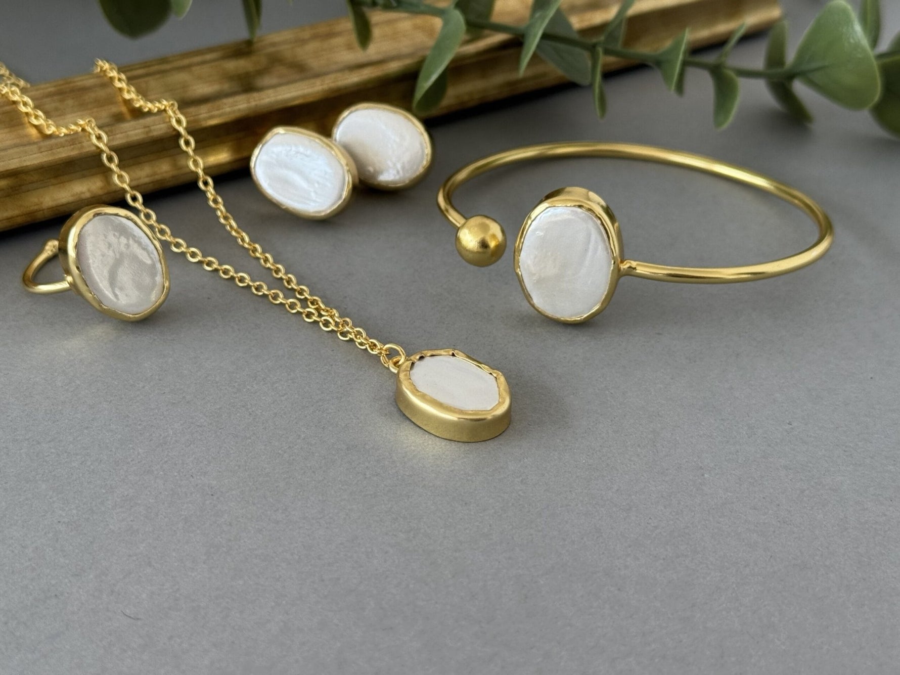ESK – Mother Of Pearl Set - nk collection