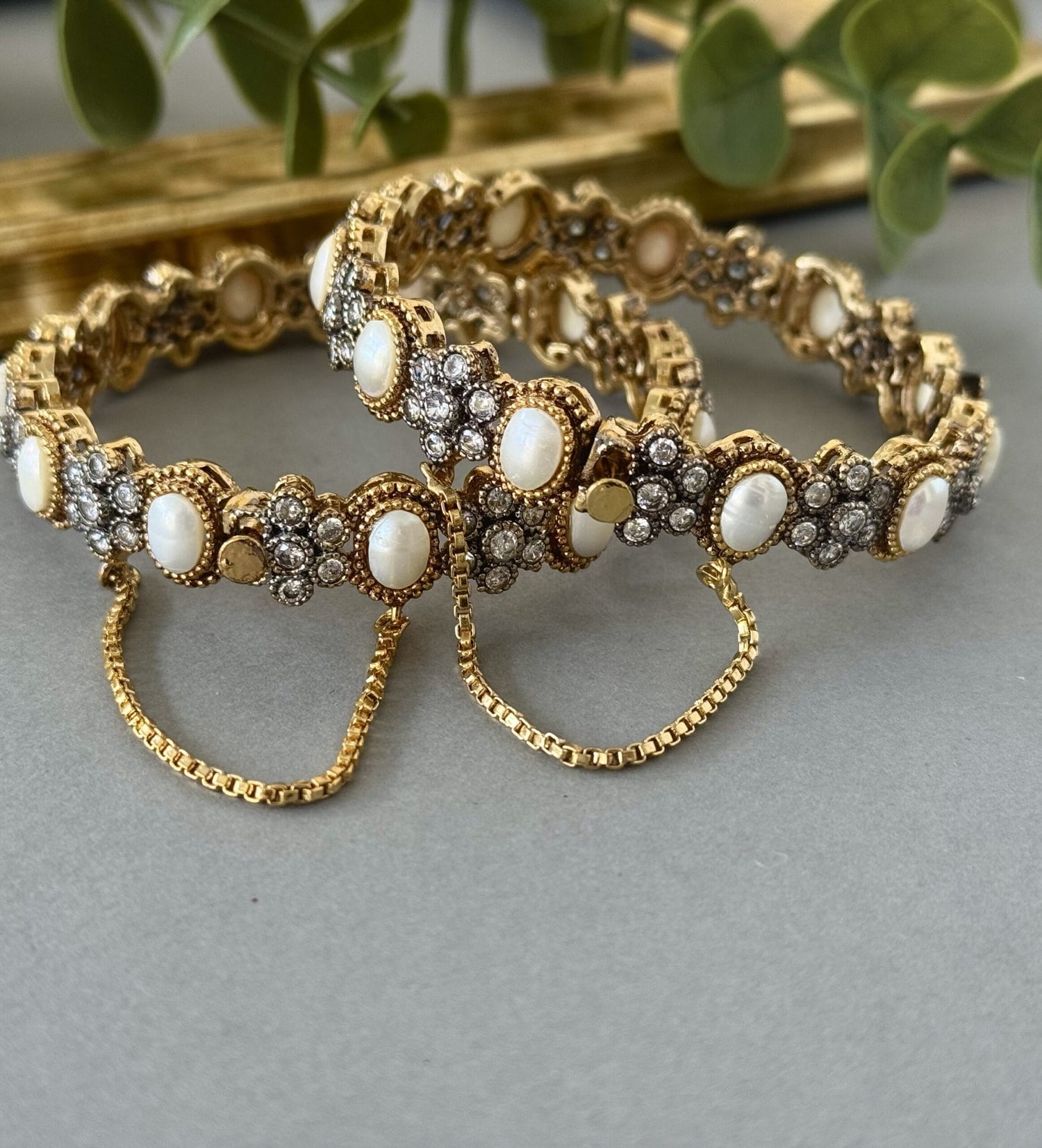 ’25 Baroque Zircon Kare