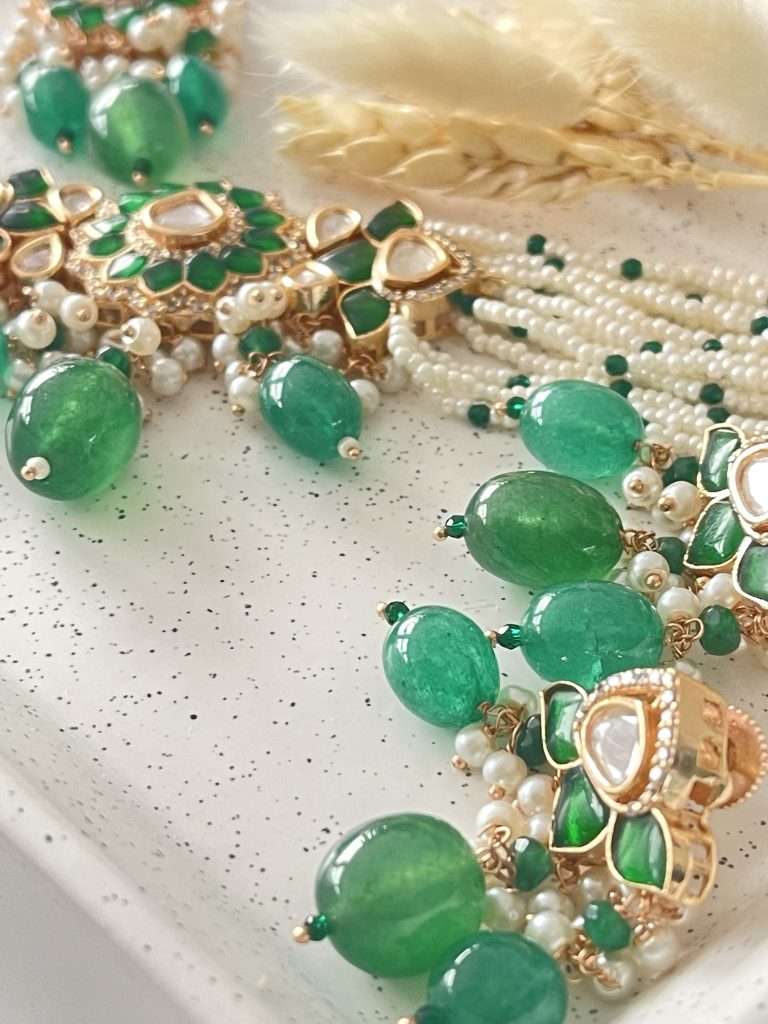 Emerald Green Choker Set