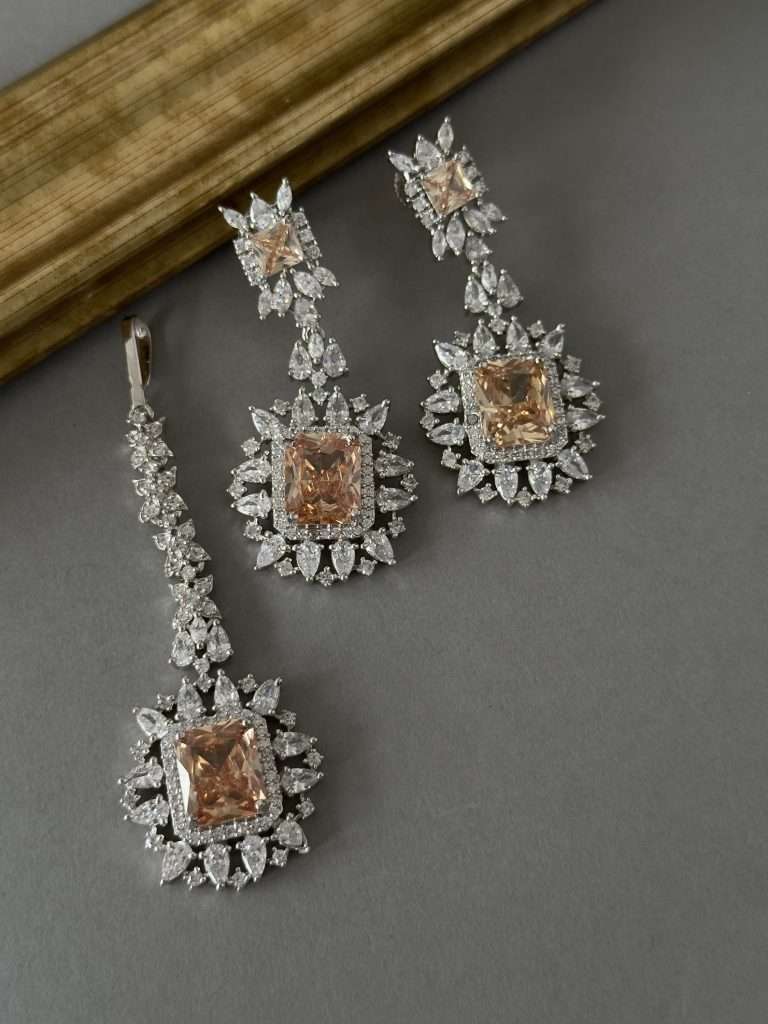 Diamond Look Double Set – Champagne