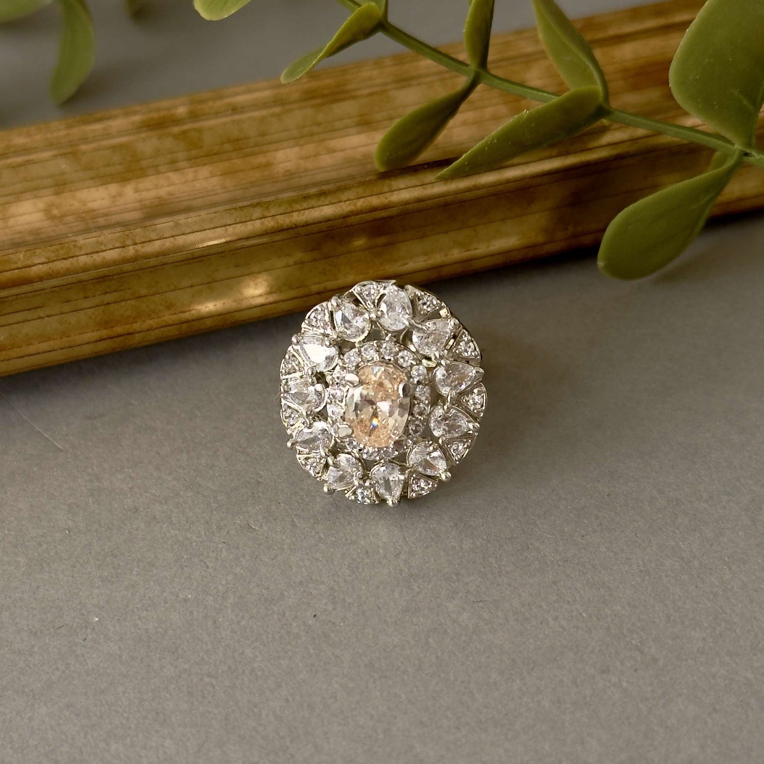 Oval Silver Ring – Champagne