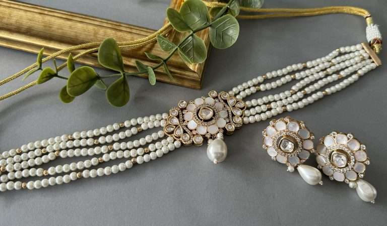 Mother of Pearl Choker Set