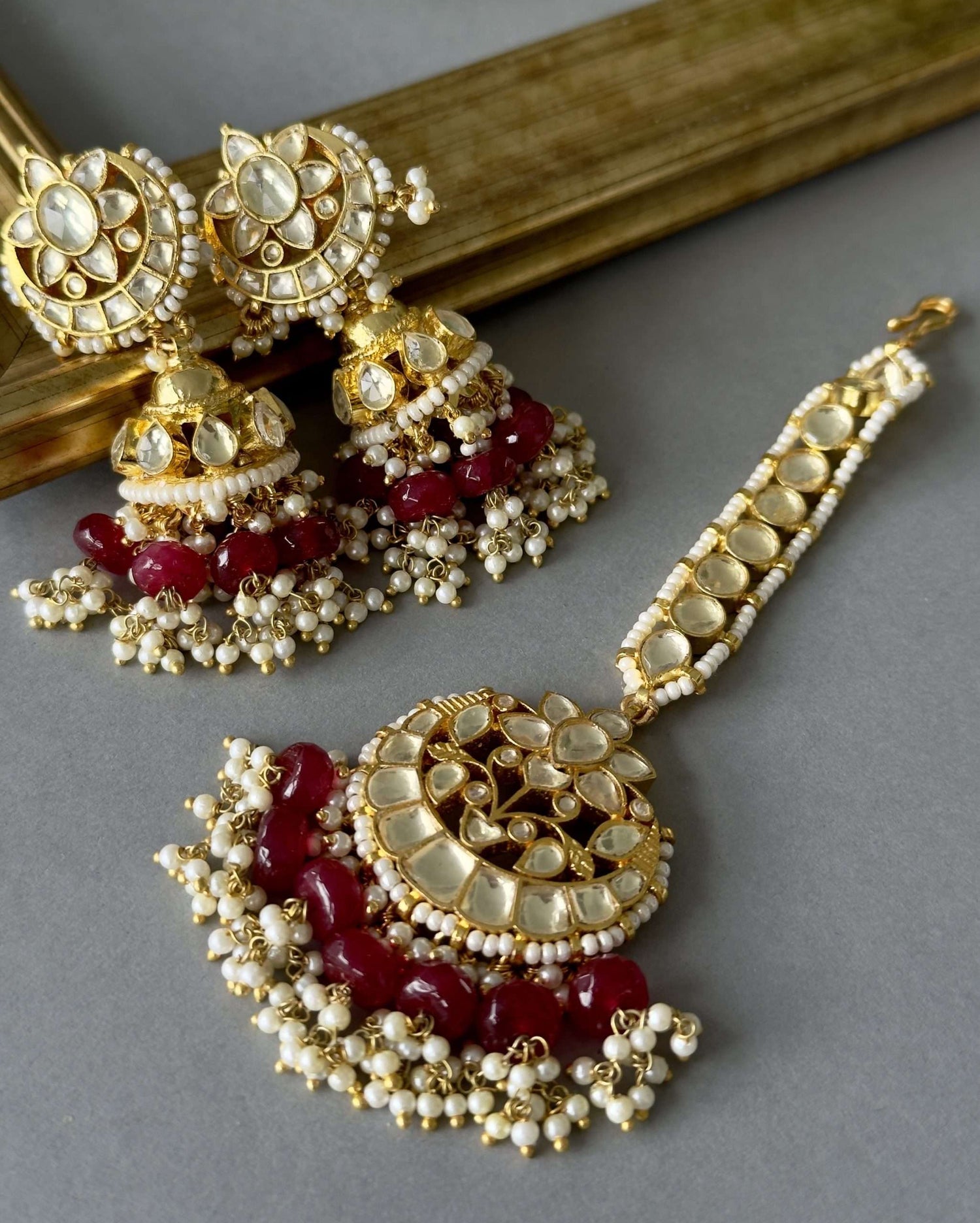 Ruby Kundan Tikka Set