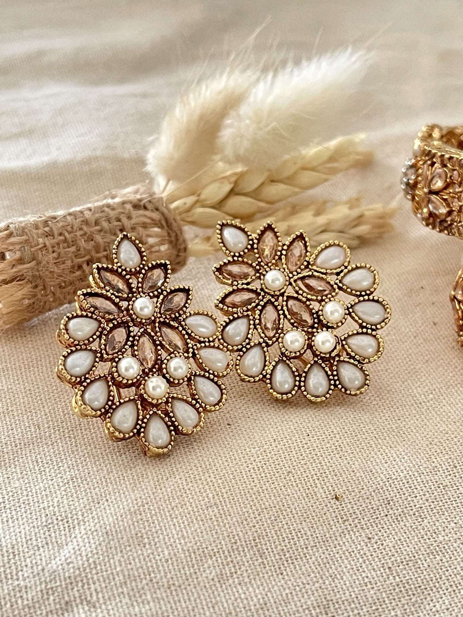 Pear Pearl Tops