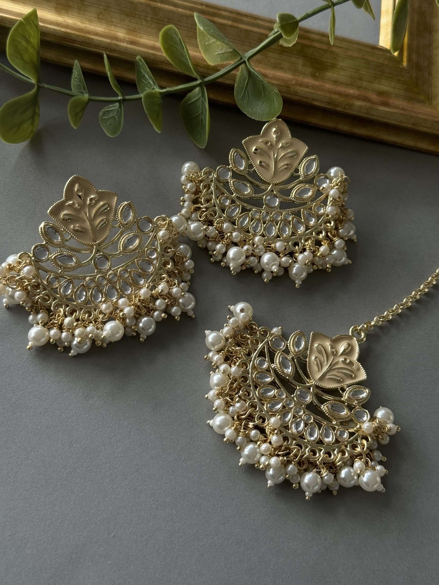 Meena Tikka Set – Cream