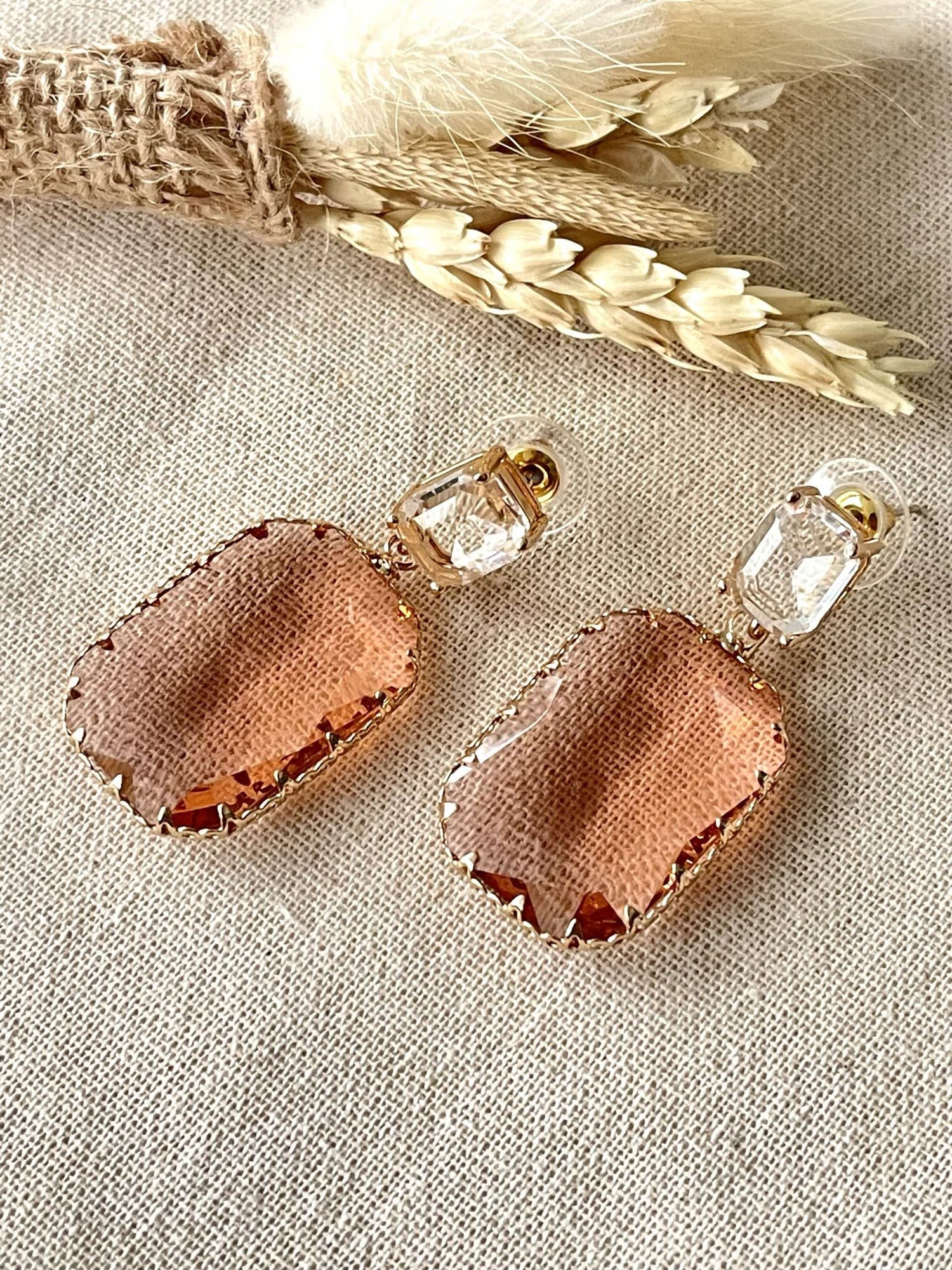 Iridescent Drops – Nude Champagne