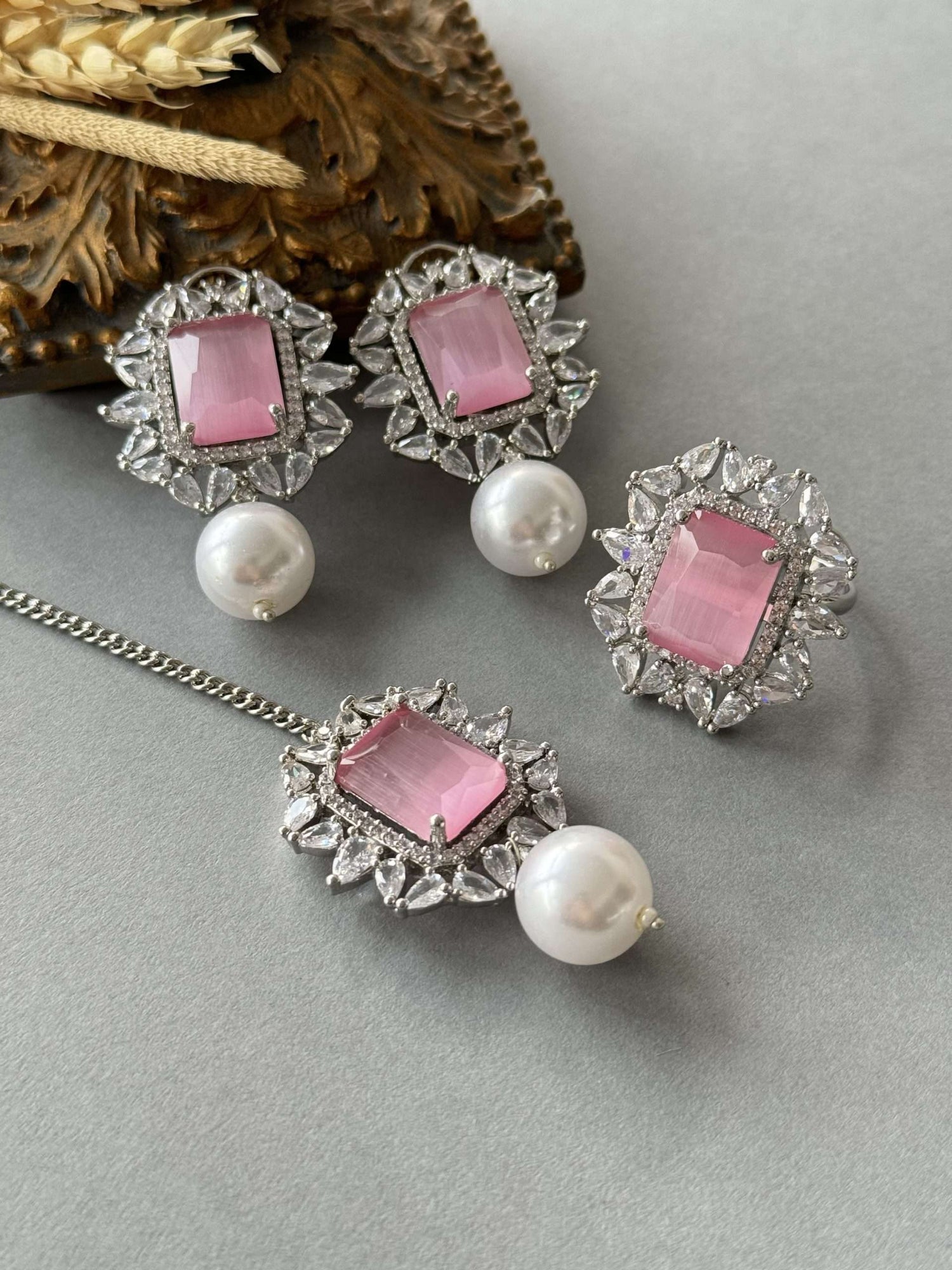 Pearl Drop Sq – Silver & Pink