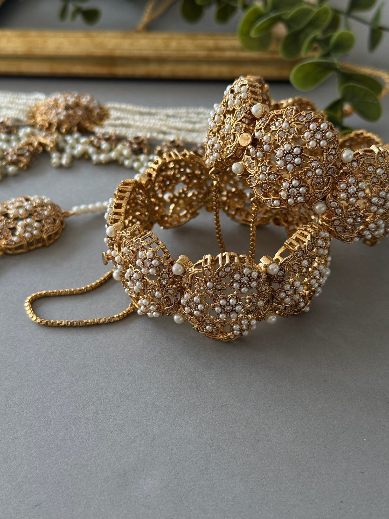 Jadau Pearl Kare Pair - nk collection