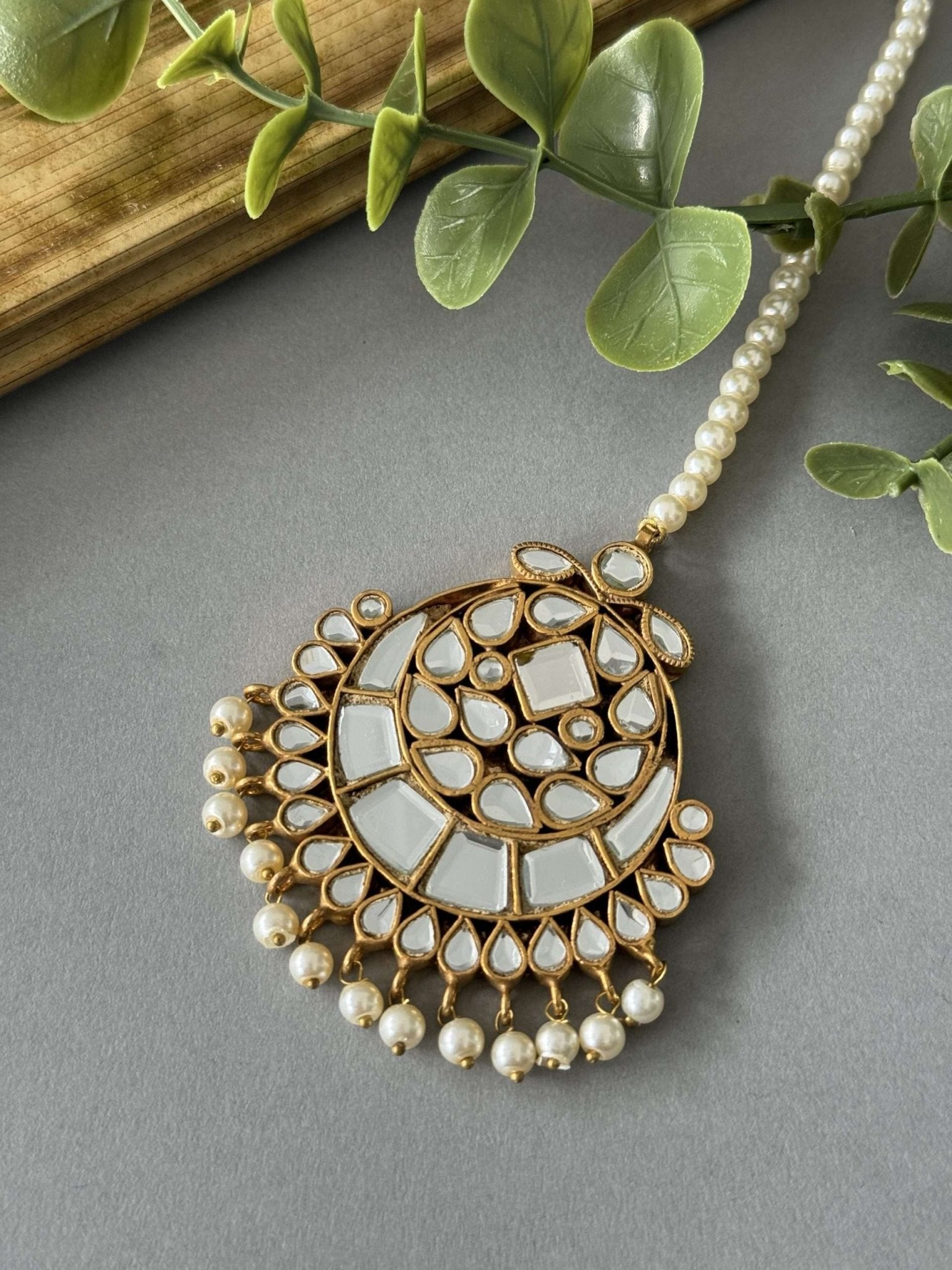 Kundan Sheesha Large Tikka - nk collection