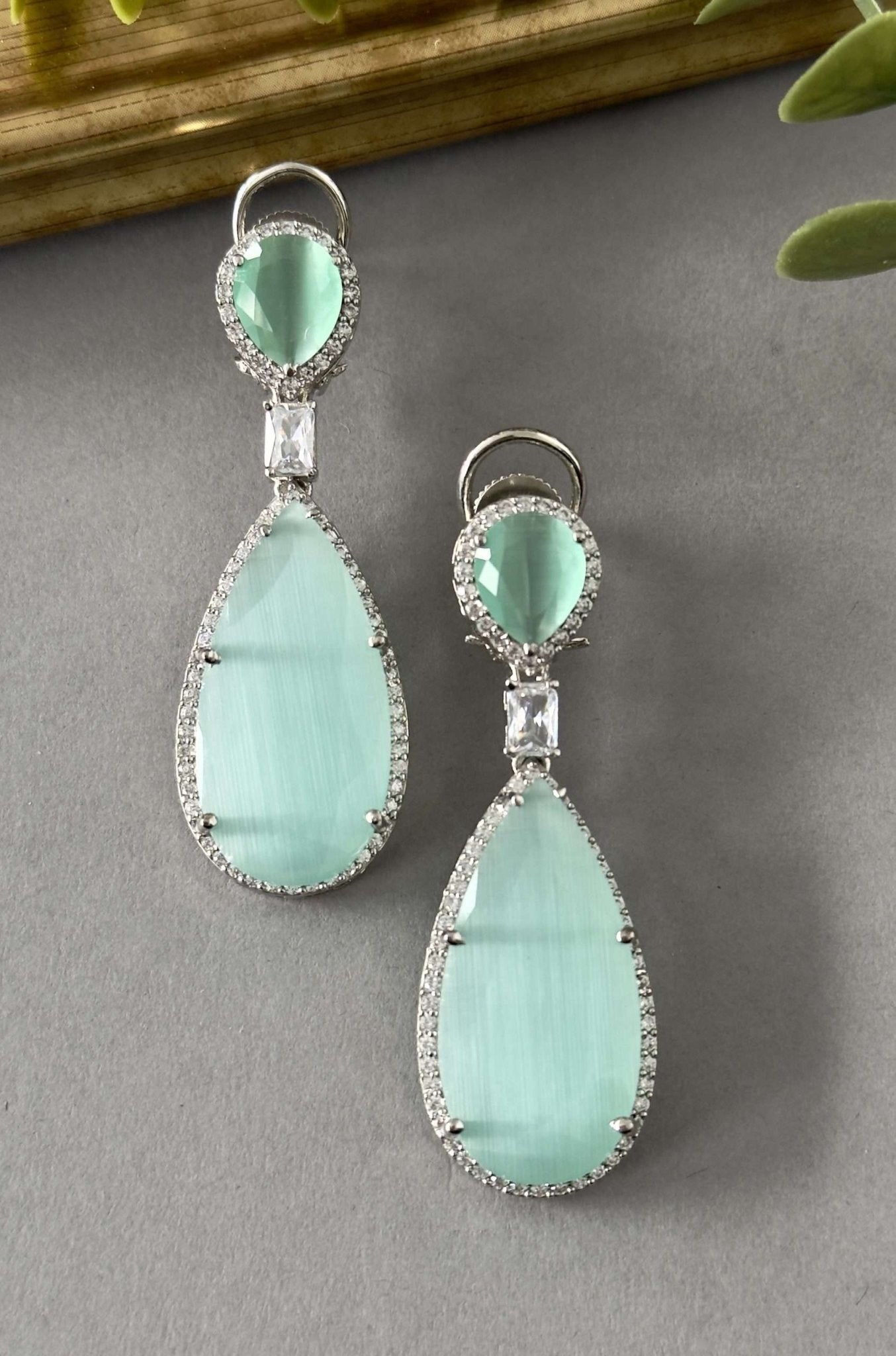 Kyla Tear Drop – Mint - nk collection