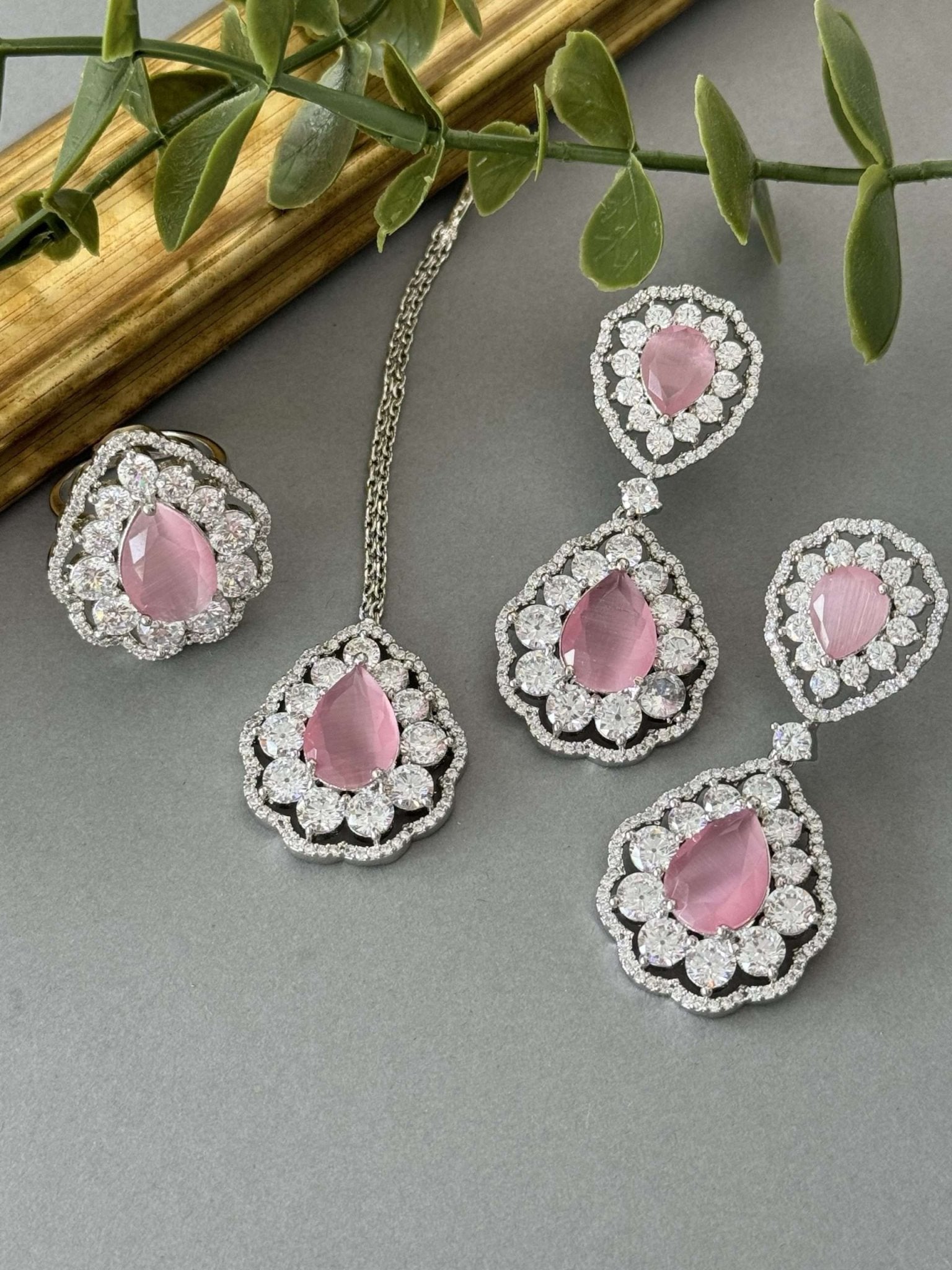 Neve Necklace Set – Blush - nk collection