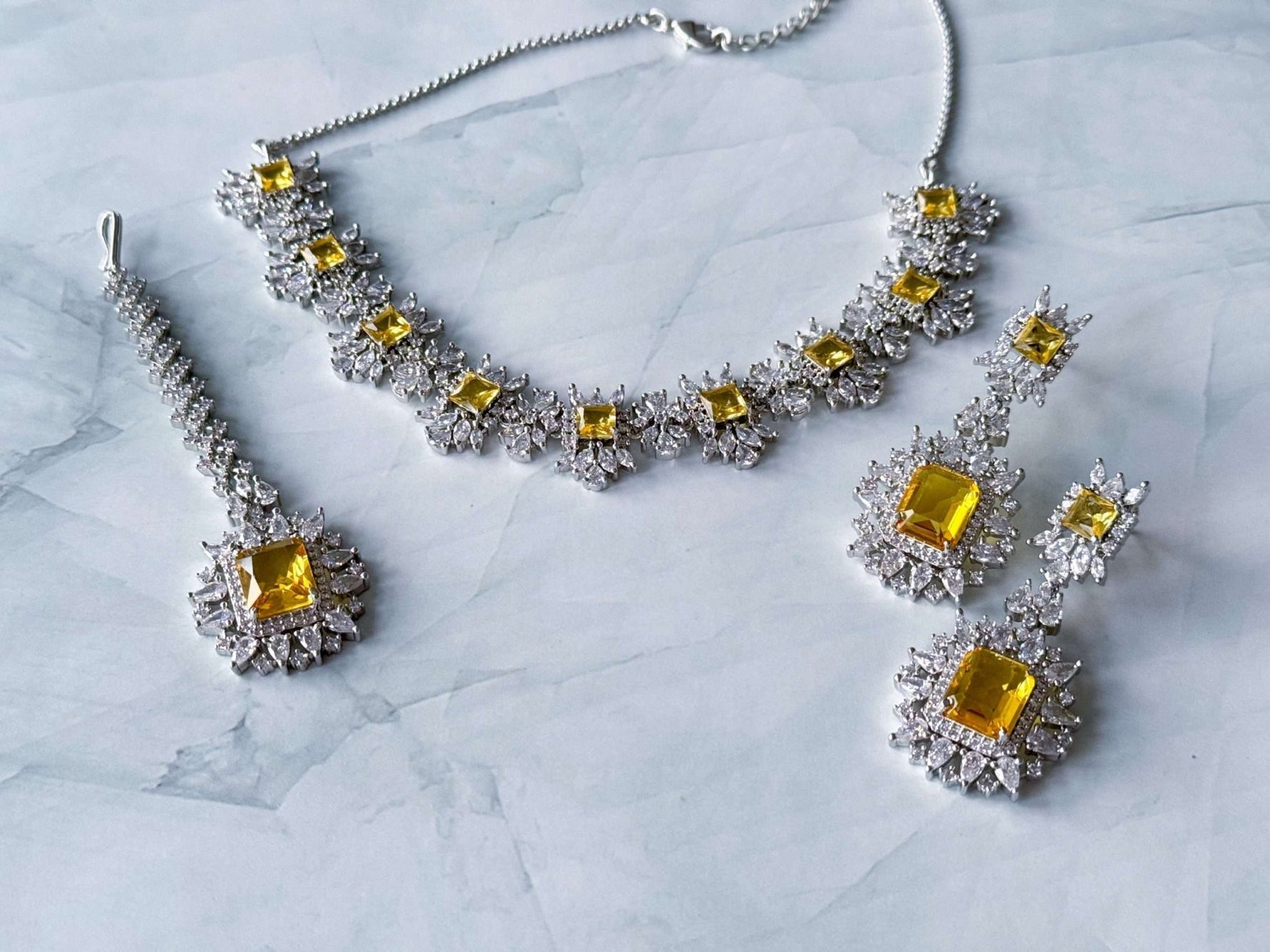Silver Diamond Look – Yellow - nk collection