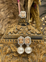 Sq Pearl Drop Stud Ring Set – Champagne - nk collection