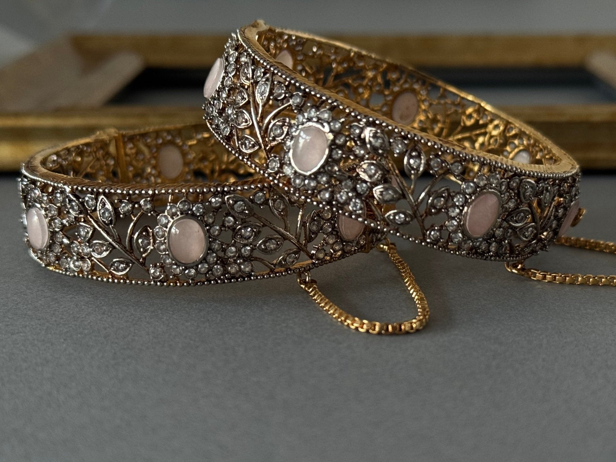 Two Tone Kare - nk collection