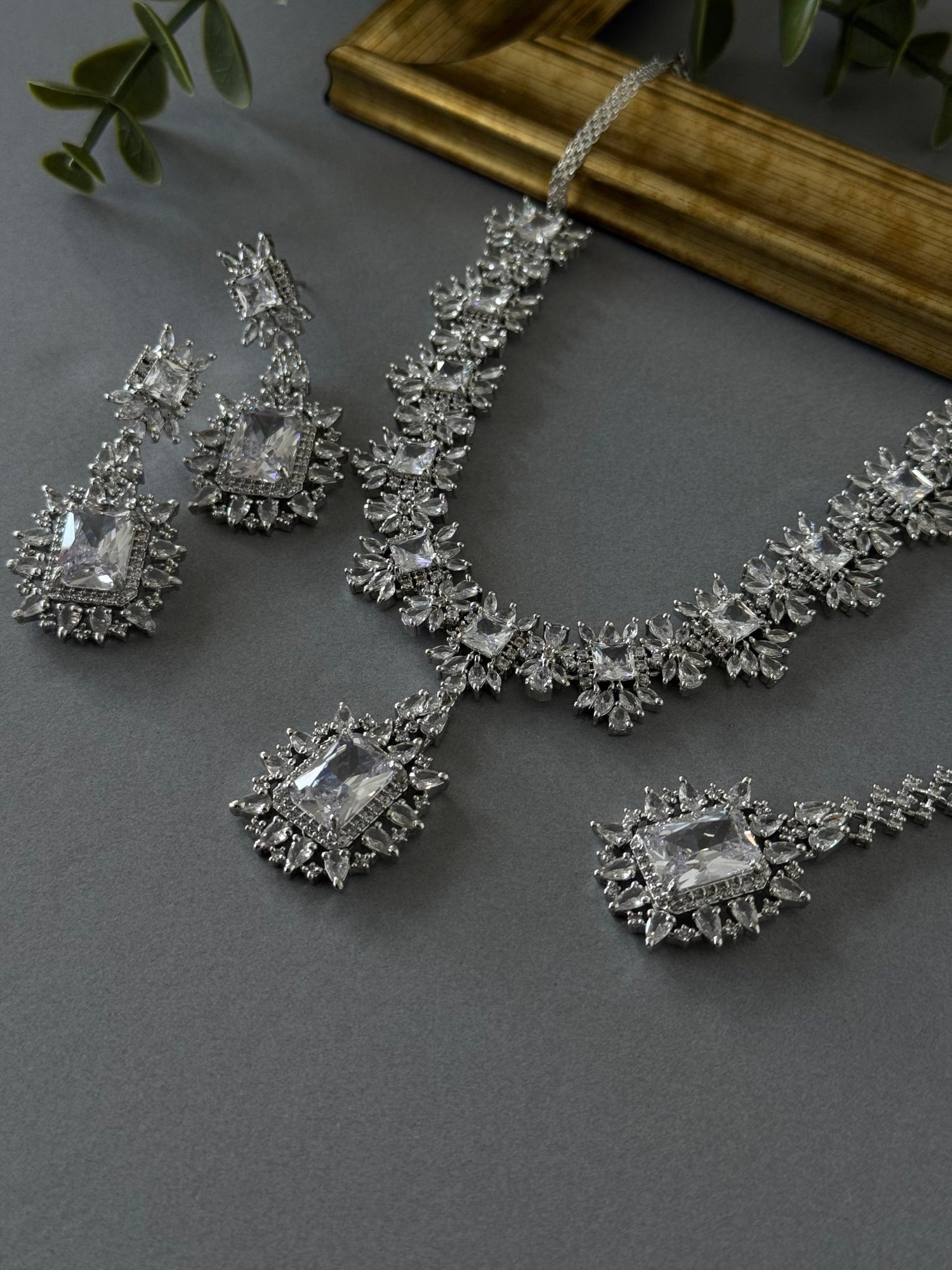 Zircon Drop Pendant - Silver - nk collection