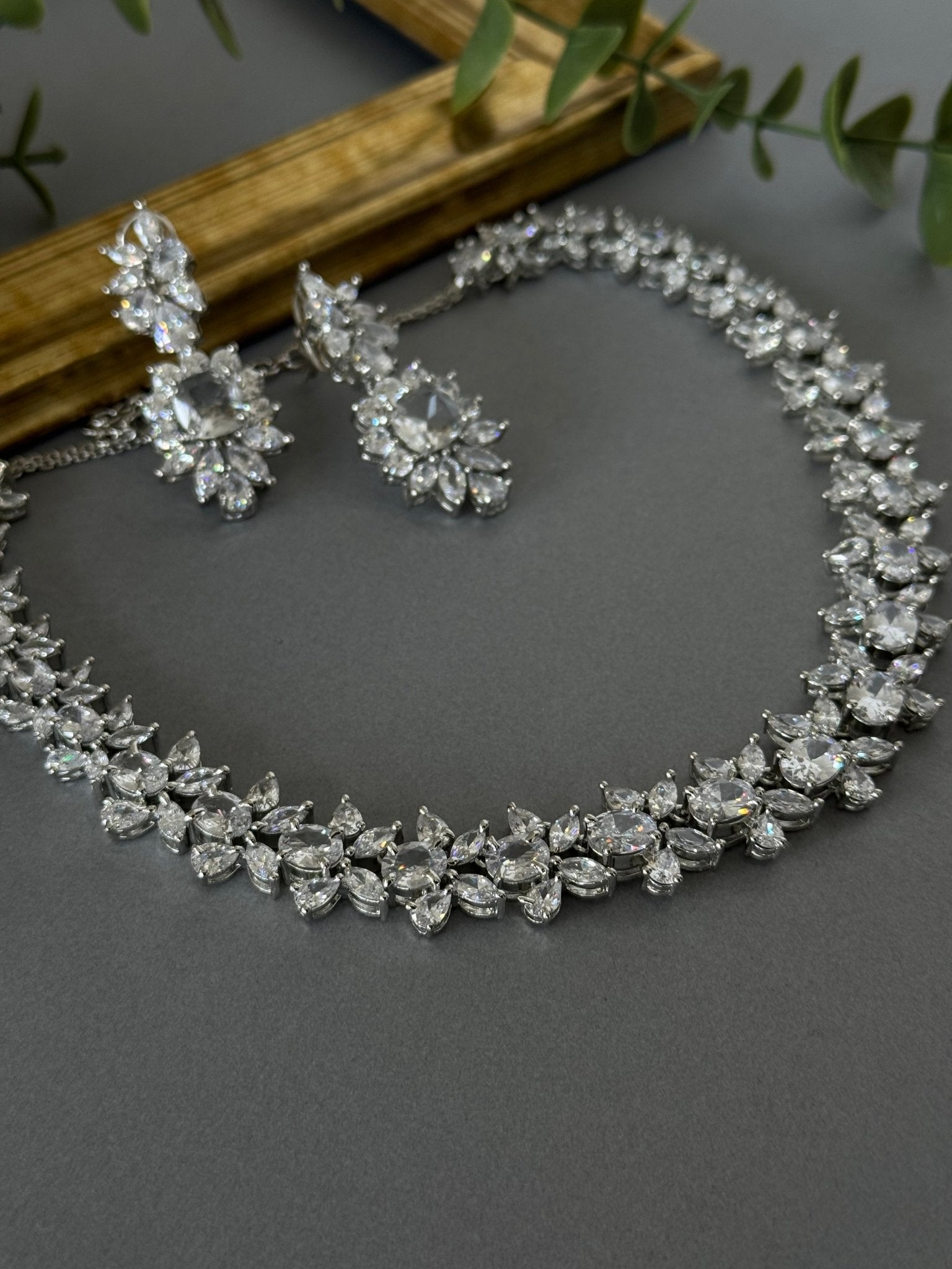 Zircon Silver Necklace Set - nk collection