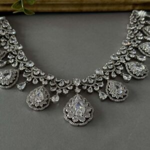 Neve Necklace Set – Silver